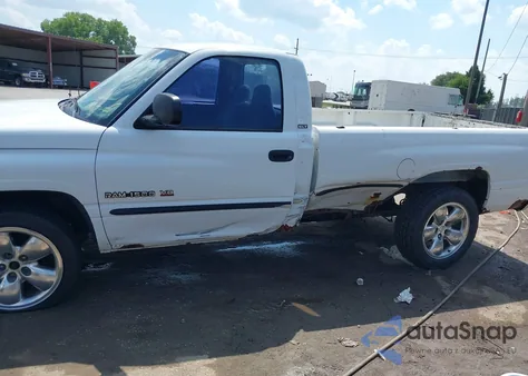 1998 Dodge Ram 1500 St из США, поврежденный, VIN 1B7HC16Y5WS670248